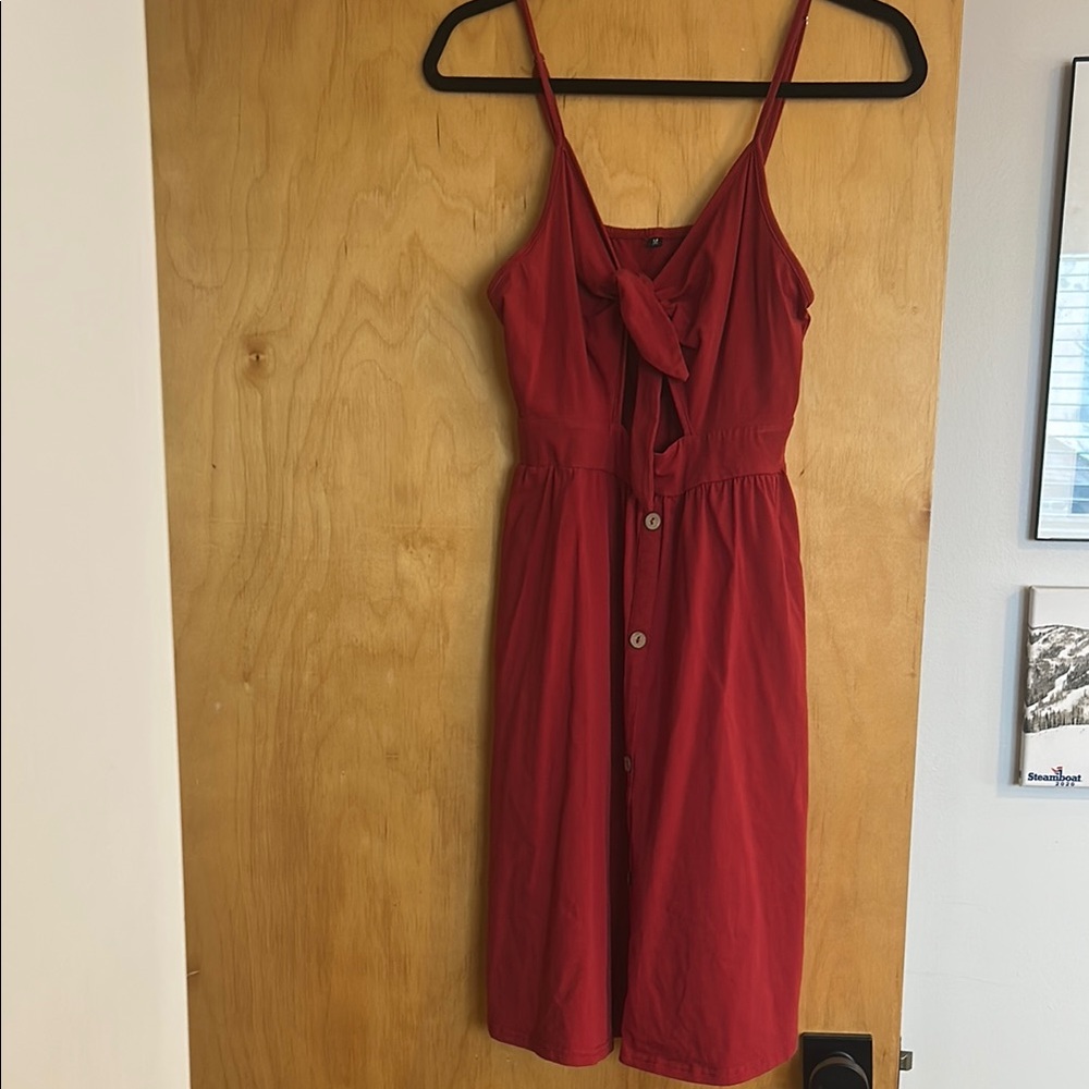 Elegant Red Sleeveless Dress